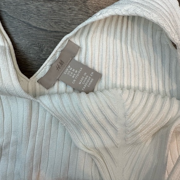 H&M Knitted Tank - Picture 2 of 3